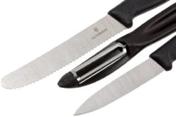 Victorinox SwissClassic Cuchillo De Verduras Negro, Set De 3, 6.7113.31 8 Victorinox SwissClassic Cuchillo De Verduras Negro, Set De 3, 6.7113.31 -Yaxell Ventas VT6 7113 31 03 victorinox vt6 7113 31 03